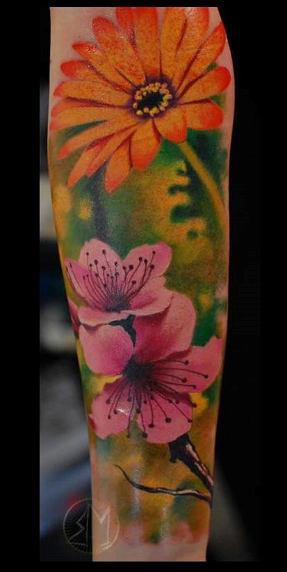 colorful flowers blumen tattoo tätowierung tattoo anansi münchen munich minga