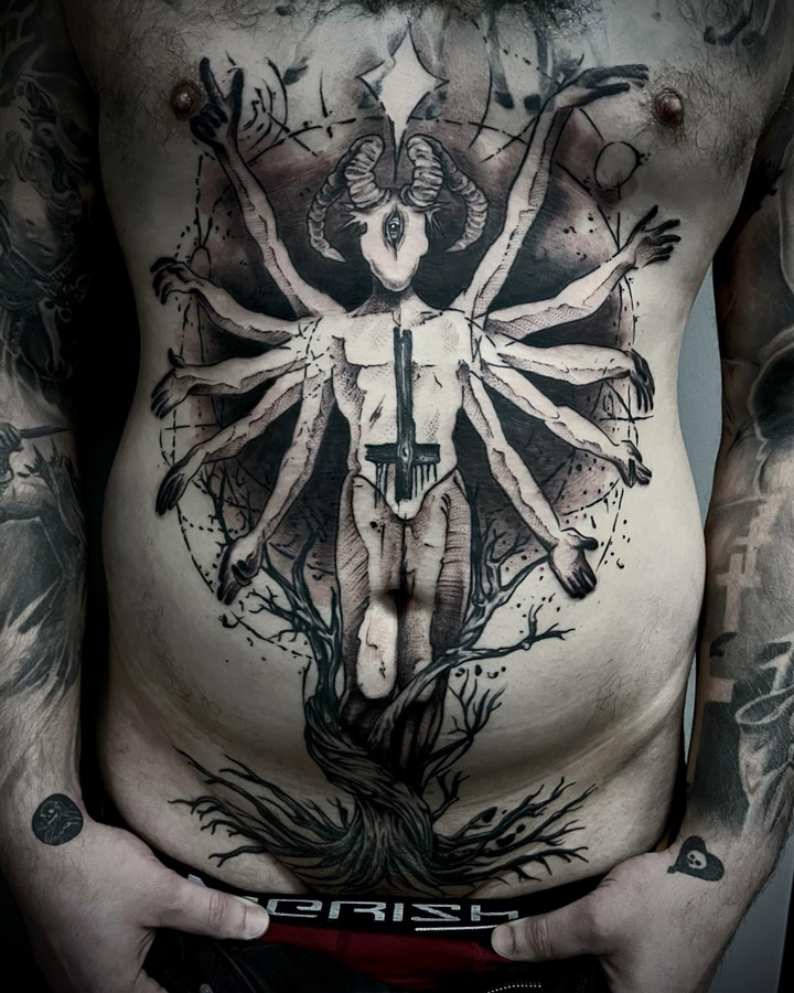 Tattoo Anansi Studio München Munich Haidhausen David front chest abdomen piece vetruvian himan satanic reversed cross capricorn faceless creepy dark horror best blackwork fantasy